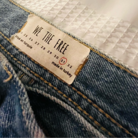 We The Free Crop - Picture 2 of 2